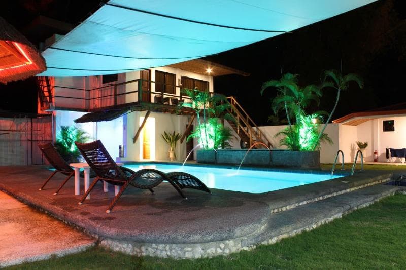 Parrot Resort Moalboal 5