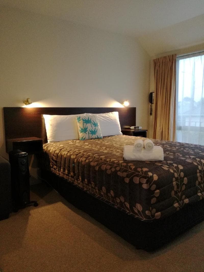 Alcala Motor Lodge main