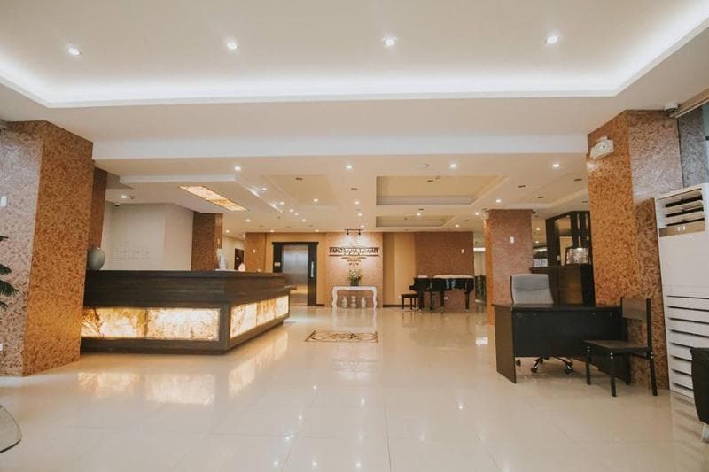 Panorama Summit Hotel 3