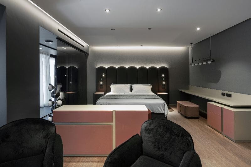 La Suite Hotel 4