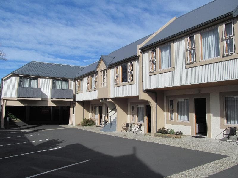 Amross Motel 2