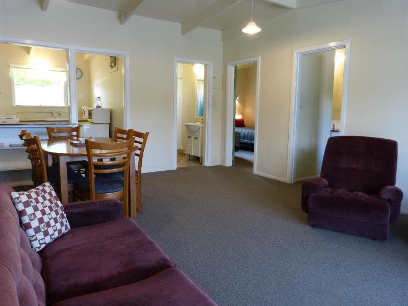 Spa Lodge Motel main