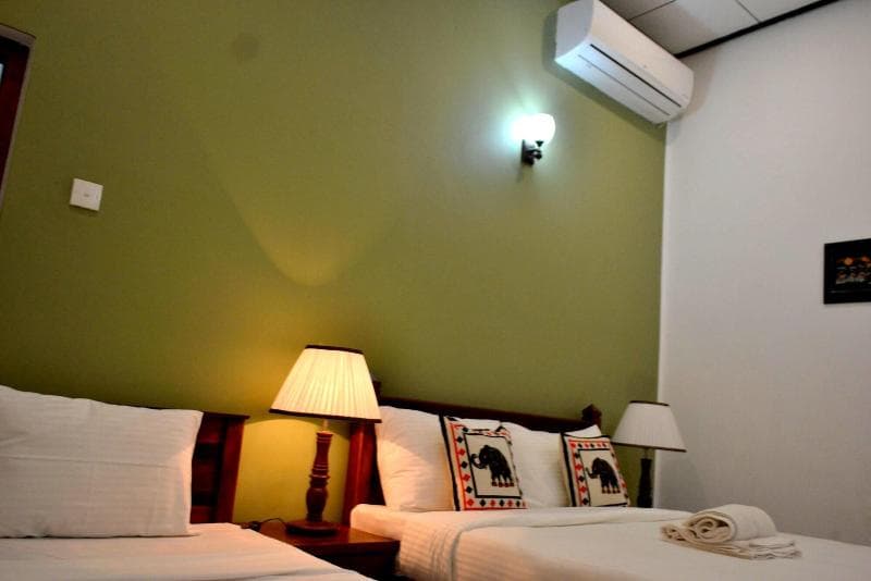 Capital Regency 5