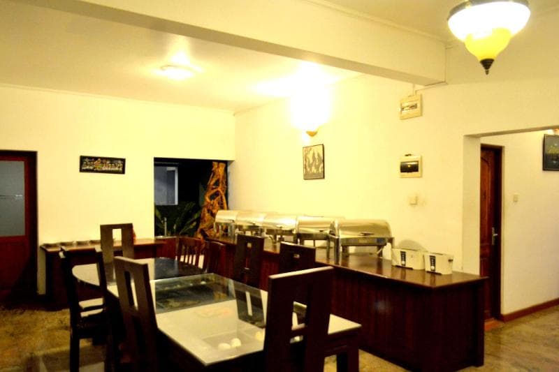 Capital Regency photo 1