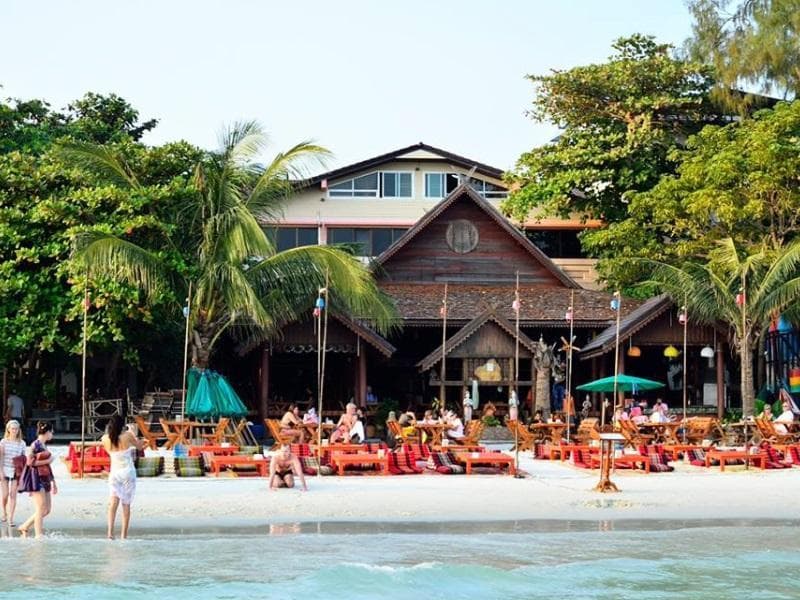 Jirawan Hotel photo 1