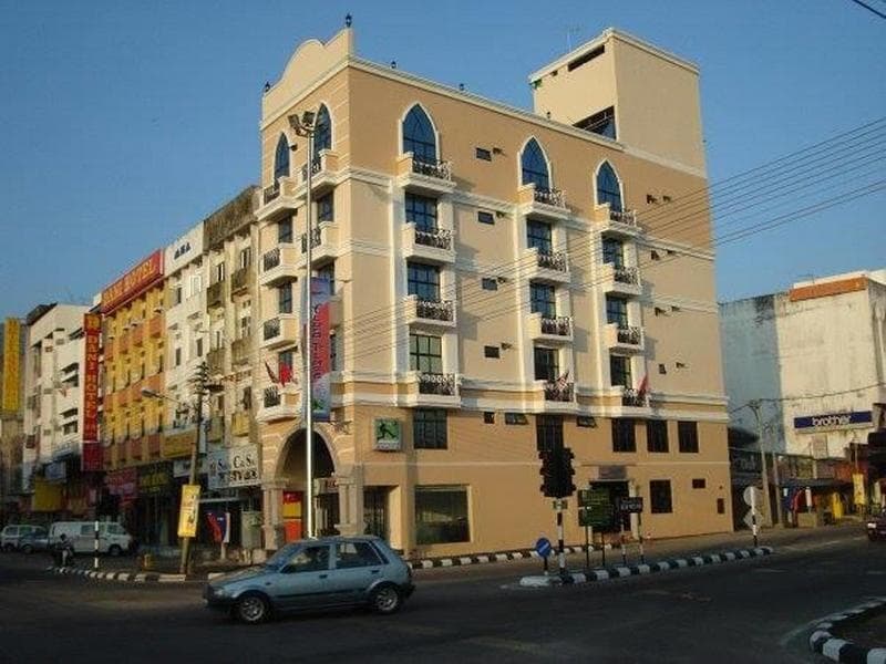 Flora Place Hotel 4