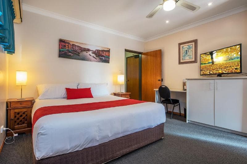 Aspley Carsel Motor Inn 4