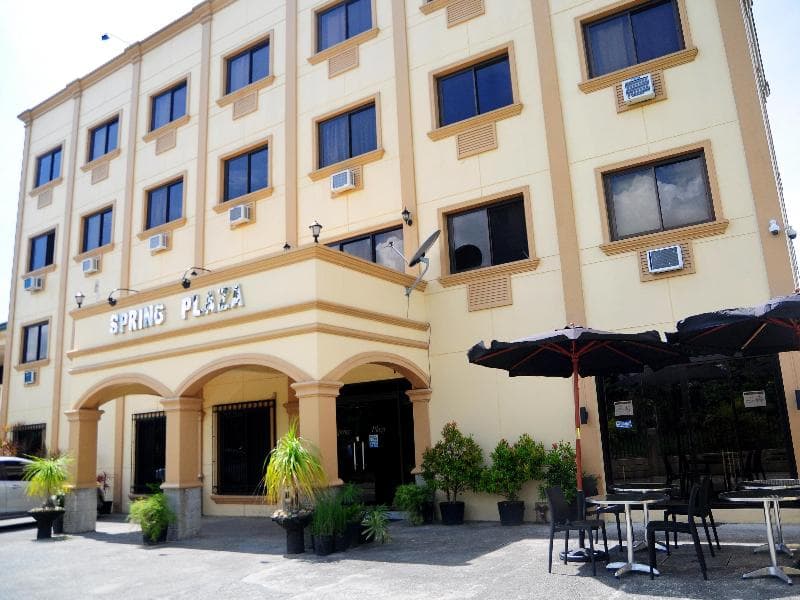 Spring Plaza Hotel photo 1