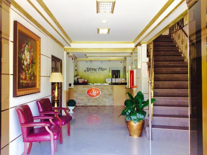 Spring Plaza Hotel main