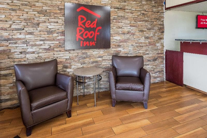 Red Roof Inn Jackson Downtown - Fairgrounds 2