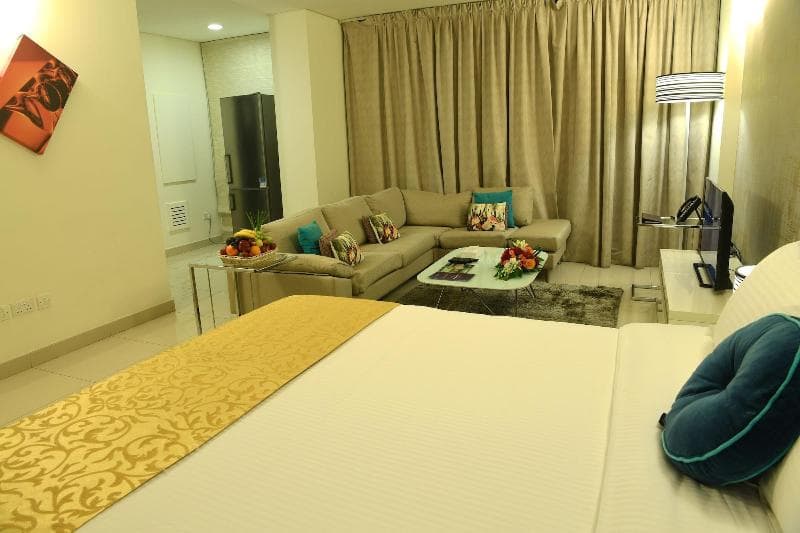 Gulf Suites Hotel Amwaj 4