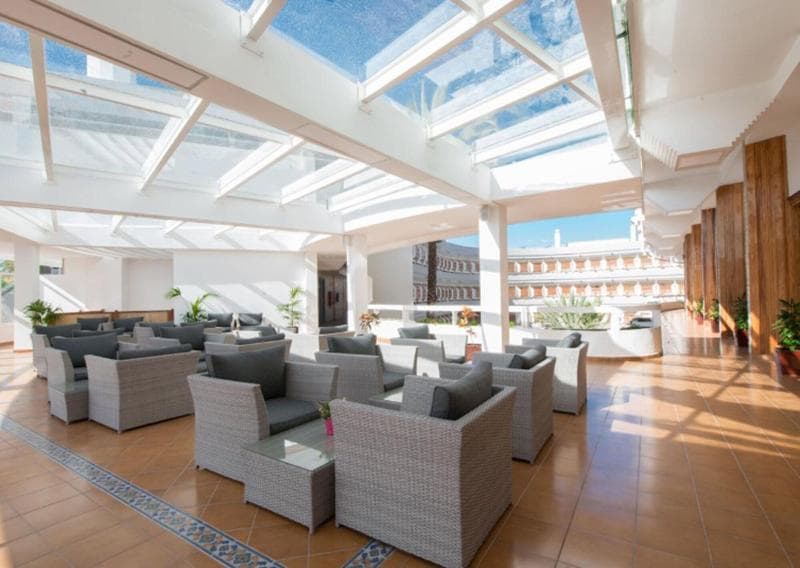Hl Suites Nardos - Only Adults 3