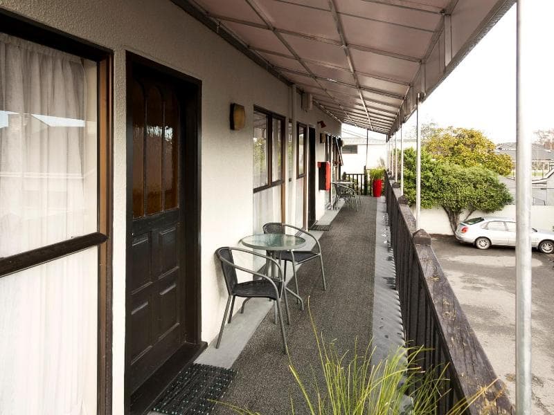 Merivale Court Motel main