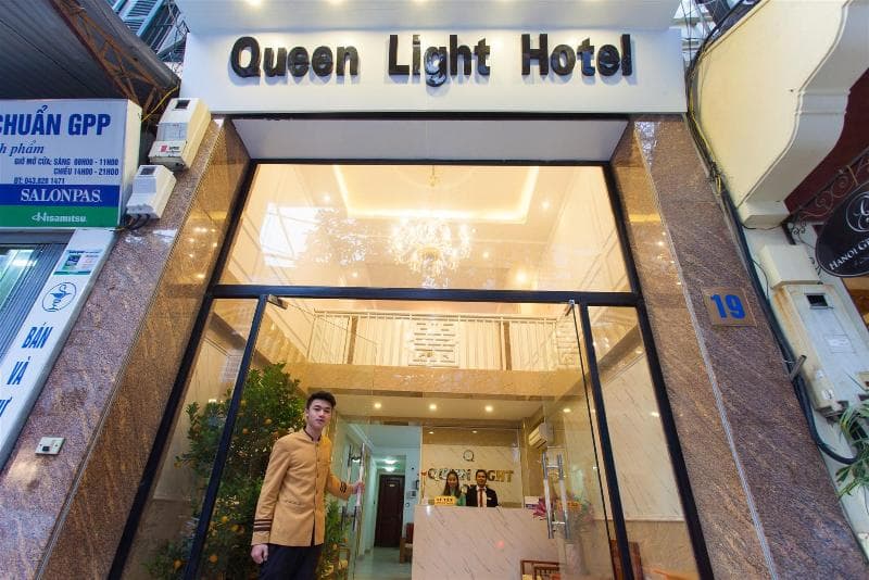 Queen Light Hotel 3