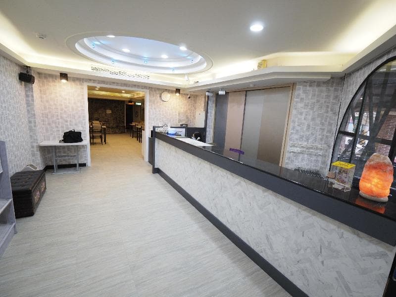 Heyue Hotel photo 1