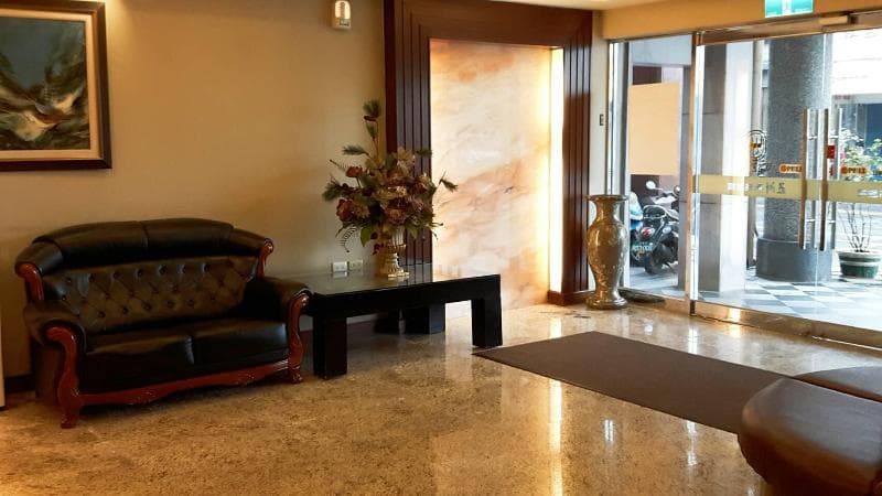 Wu Zhou Hotel 2