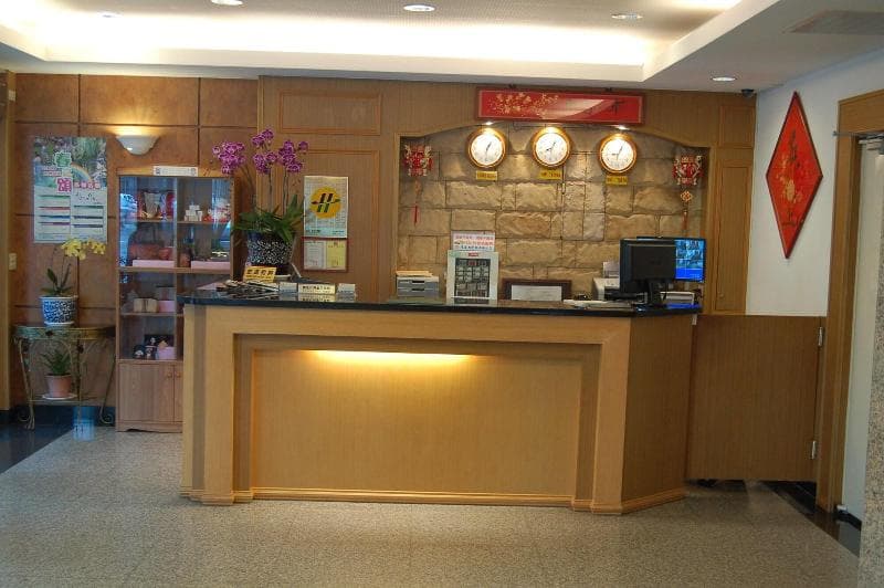 Hua Tong Hotel 5