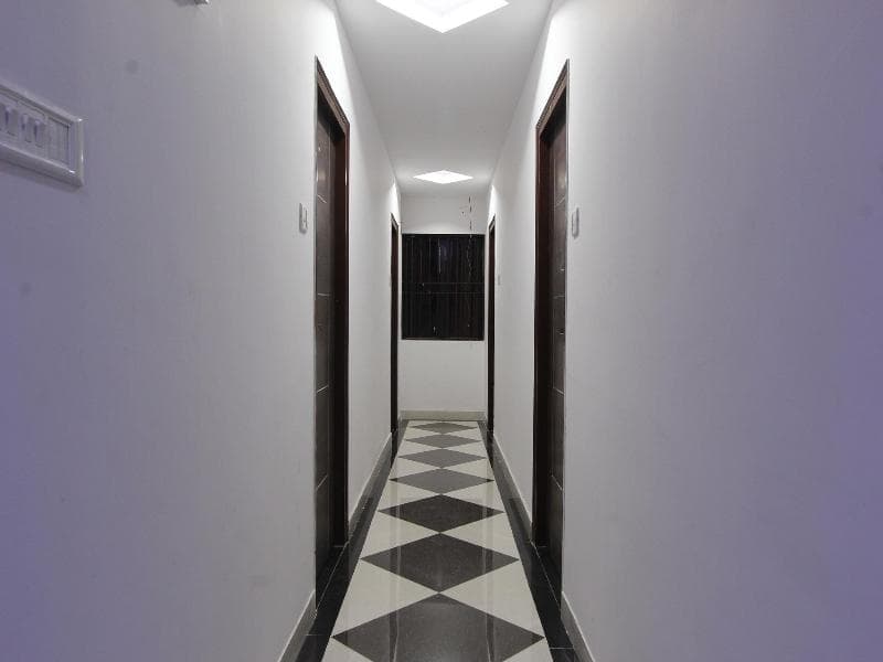 Oyo 15776 V R Residency photo 1
