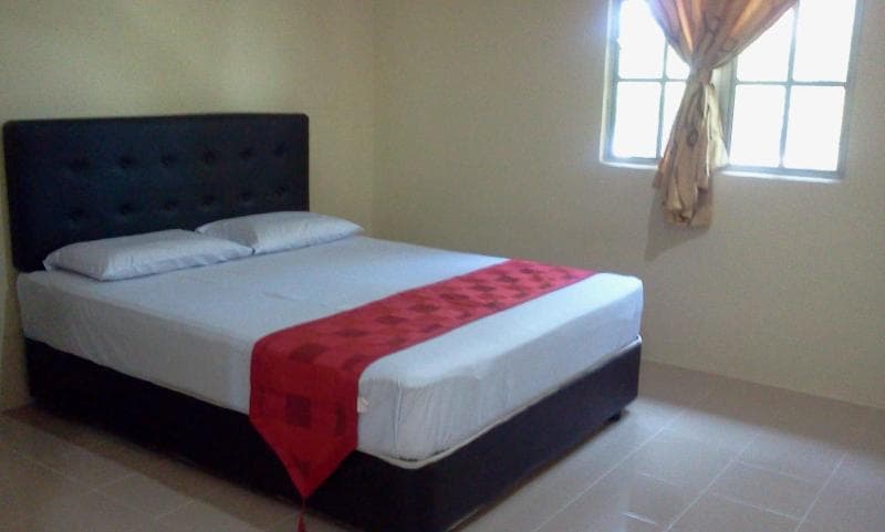 D'warung Motel 4