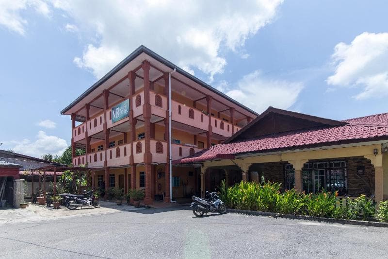 Lot 33 Boutique Hotel 3