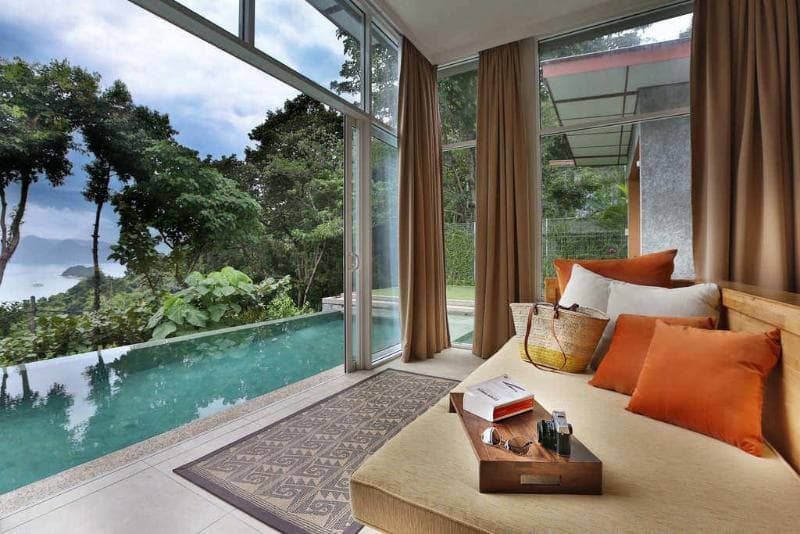 Ambong Pool Villas 5