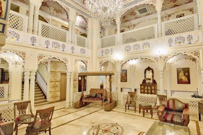 WelcomHeritage Traditional Haveli Hotel 5
