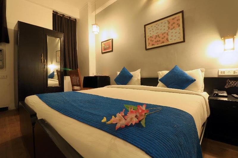 RnB Dodas Palace main