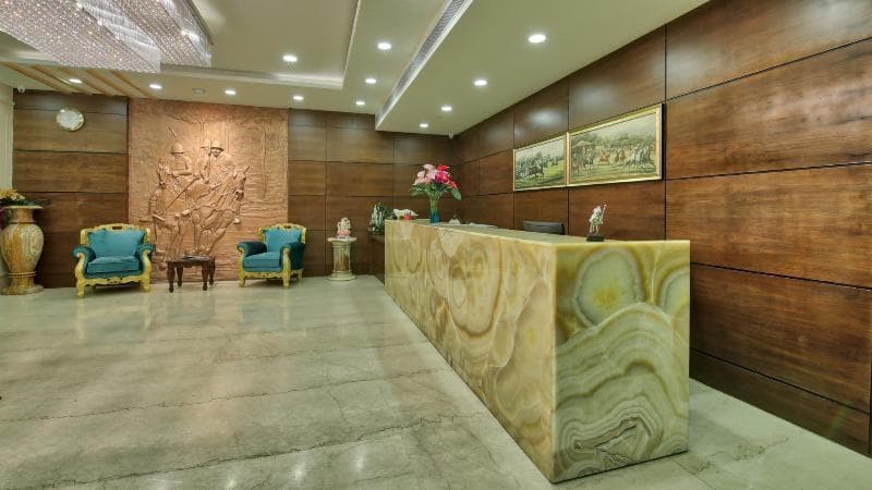 Polo Inn & Suites 5