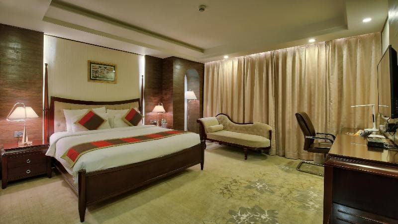Polo Inn & Suites 4