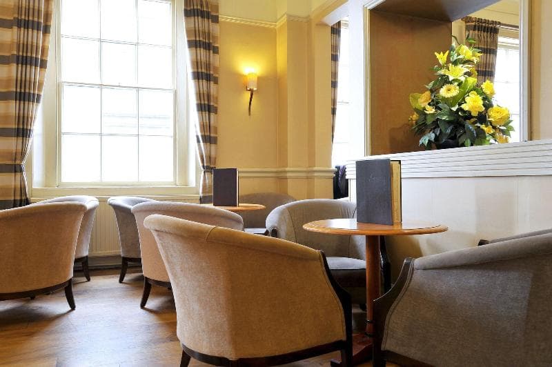 Royal Hotel photo 1