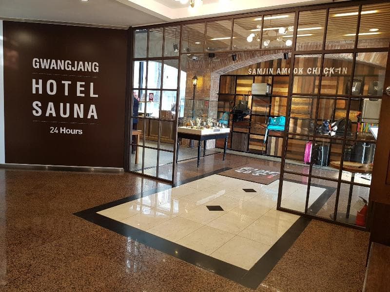 Gwang Jang Hotel 4