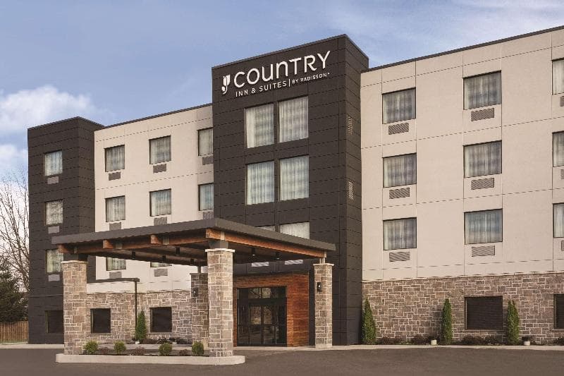 Country Inn & Suites by Radisson, Belleville, ON 3