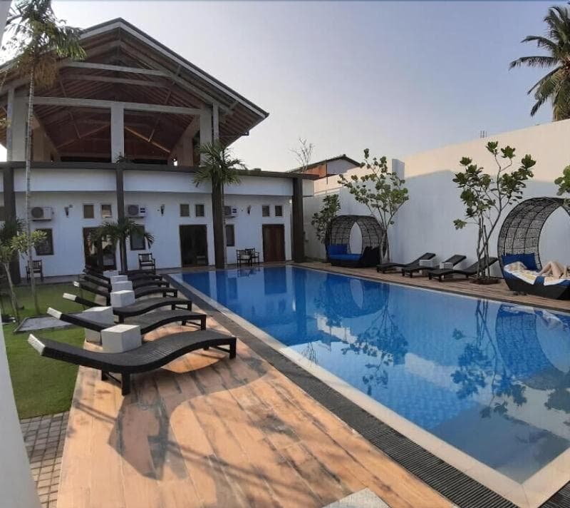 Hotel Cloud Nine 4