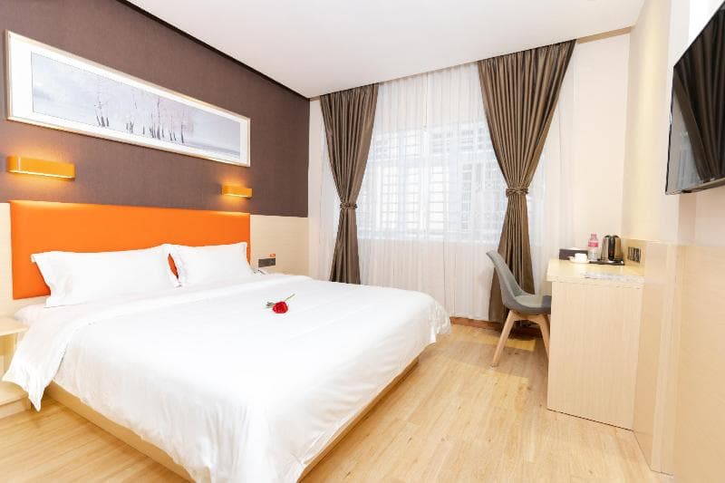7 Days Premium Hotel photo 1