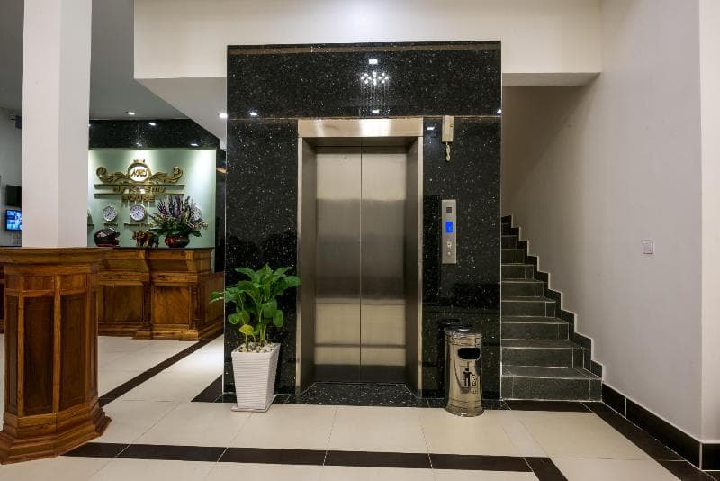 Ny Ka Smy Hotel 5