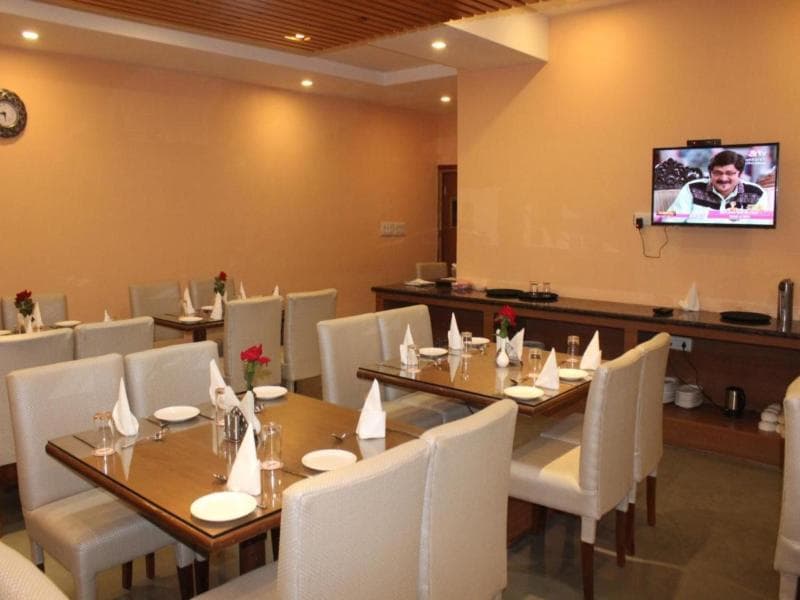 Hotel Rama Trident main