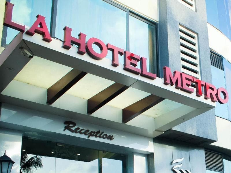 La Hotel Metro 3
