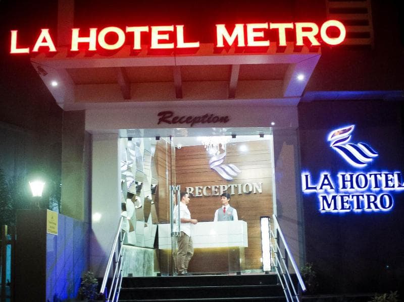 La Hotel Metro photo 1