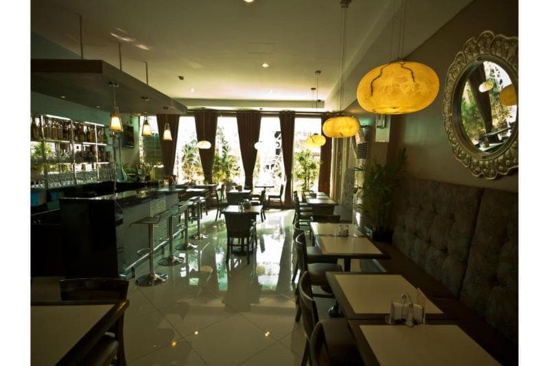 Avitel Hotel 5