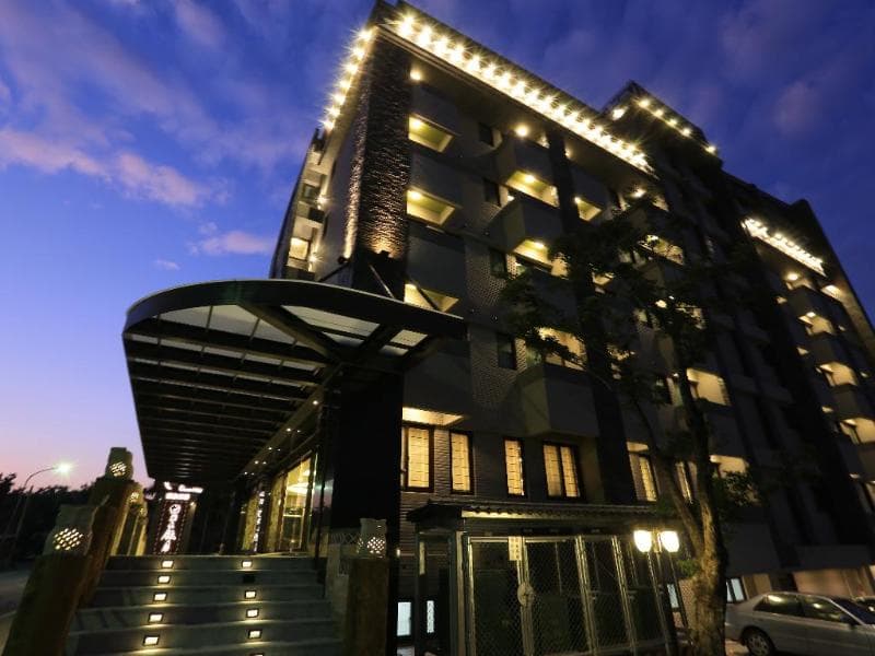 Classic Hotel Shvatan 2