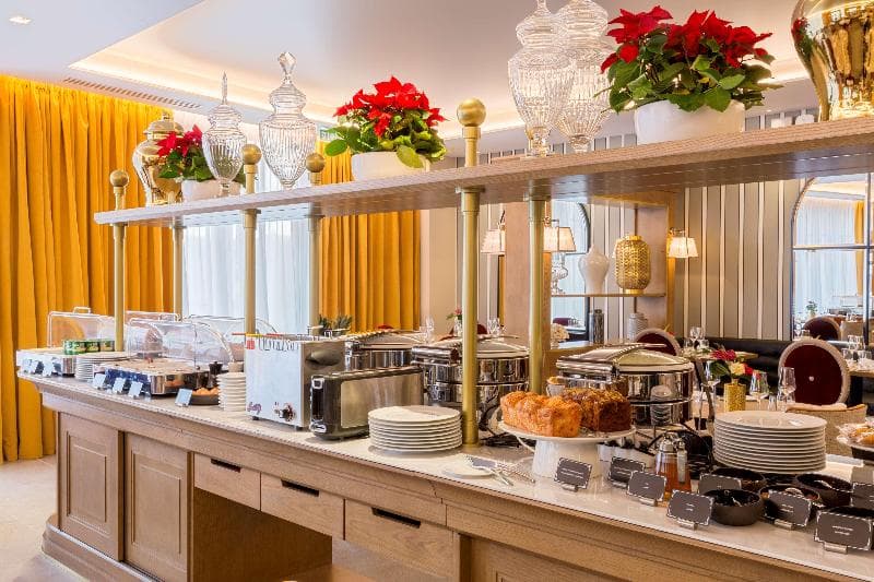 Best Western Premier Hotel Les Sept Fontaines 4