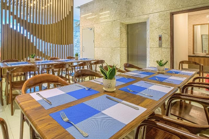 Yen Vy Hotel & Apartment 5