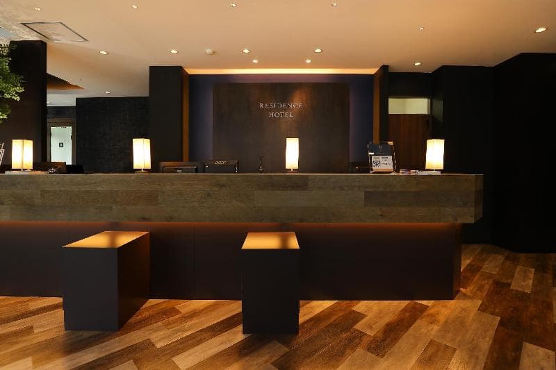 The Metropolitan 5