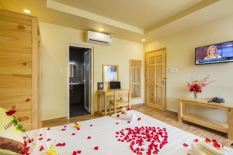 Lucky Phu Quoc Hotel main