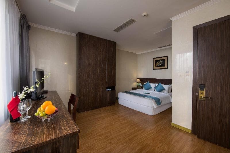 Danly Hotel photo 1
