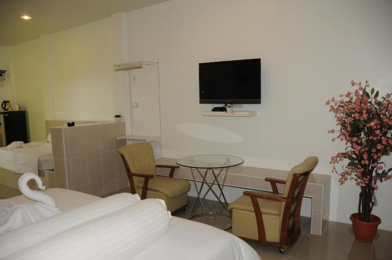 Saraburi Garden Resort 2