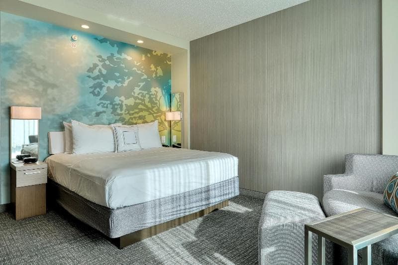 Courtyard By Marriott Southington 4