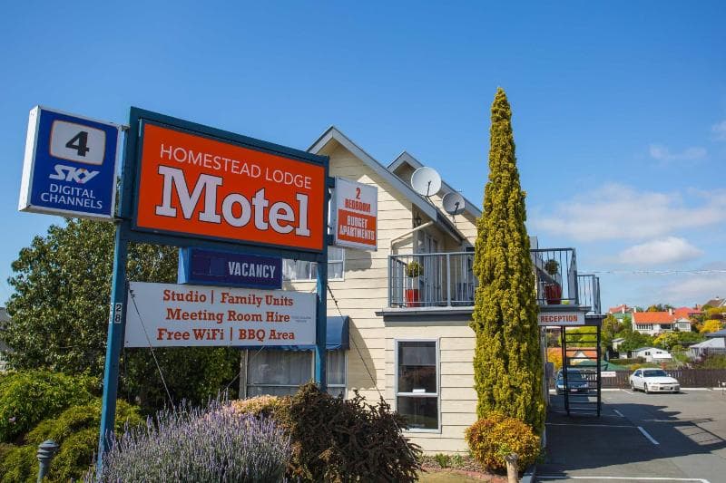 Homestead Lodge Motel 2