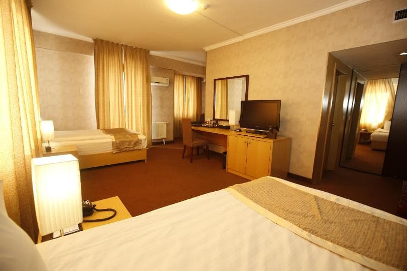 The Corporate Hotel 3