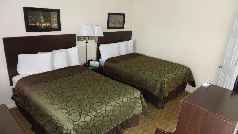 Sea Girt Lodge 3